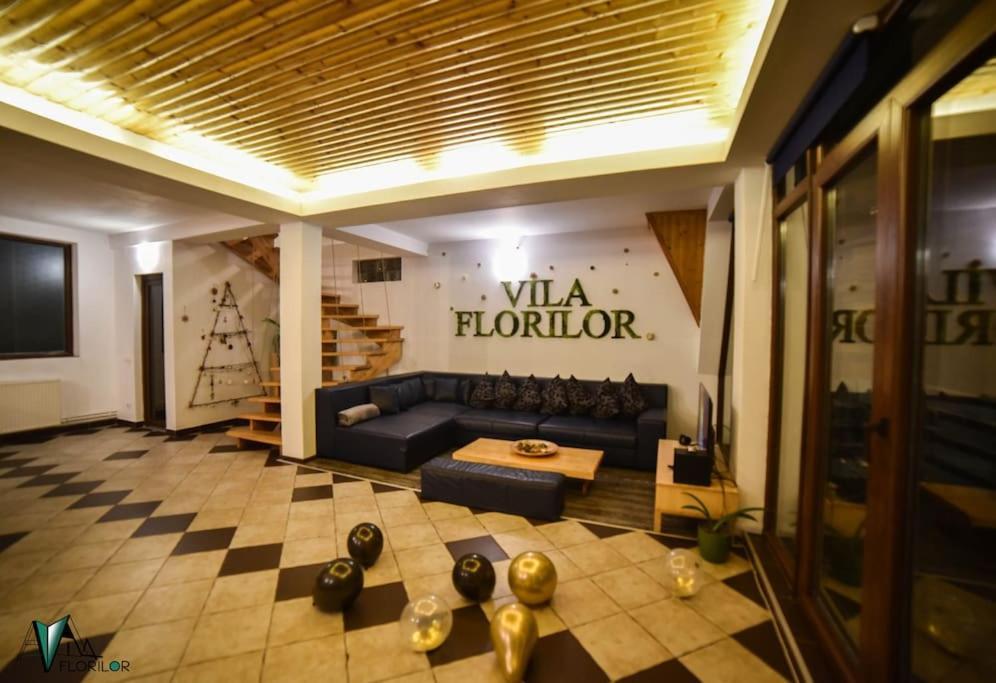 Vila Florilor Buşteni Exterior foto